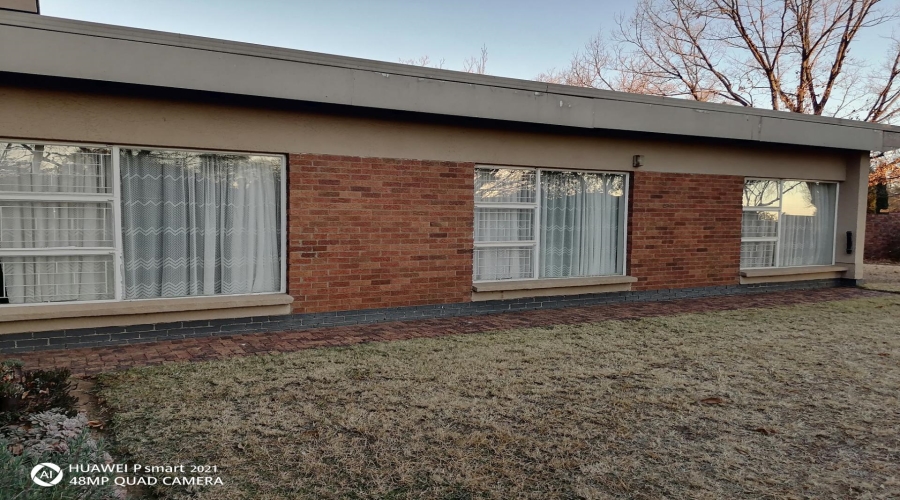 4 Bedroom Property for Sale in Sasolburg Ext 2 Free State